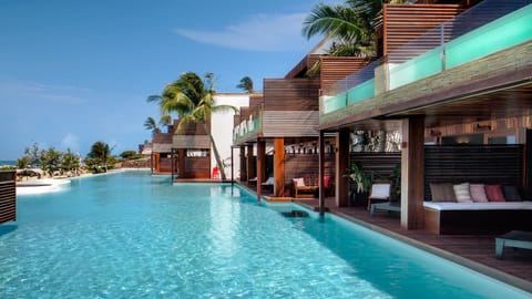 Outdoor pool, sun loungers
