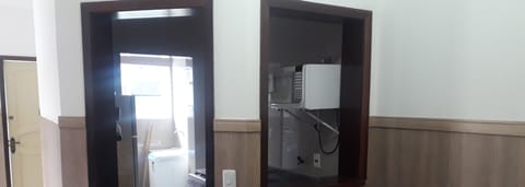 Basic Apartment | Dining room