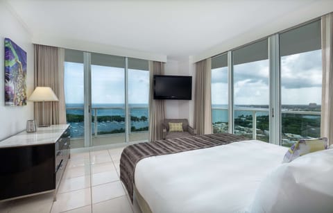 Suite, 1 King Bed, Balcony, Bay View (with Sofabed, Full Kitchen) | View from room