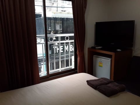 Room amenity