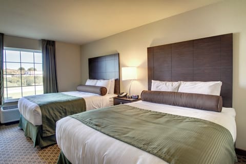 Standard Room, 2 Queen Beds, Non Smoking | Premium bedding, pillowtop beds, in-room safe, desk