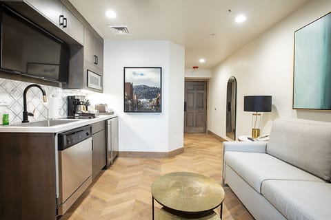 Fridge, microwave, stovetop, coffee/tea maker