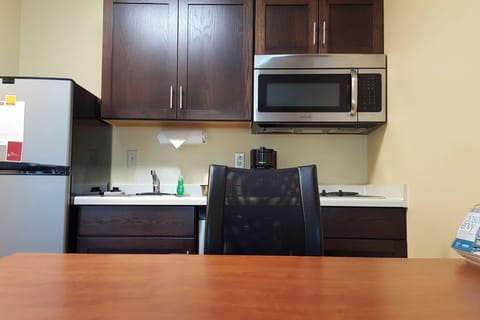 Studio, 1 Queen Bed with Sofa bed | Private kitchen | Full-size fridge, microwave, stovetop, dishwasher