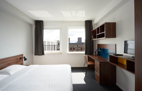 Executive Double Room | Premium bedding, desk, laptop workspace, soundproofing