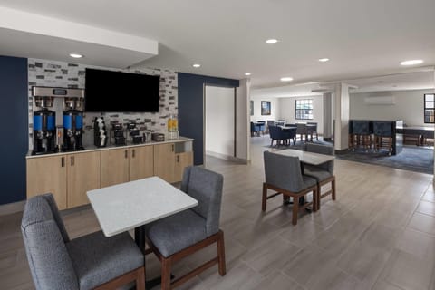 Free continental breakfast