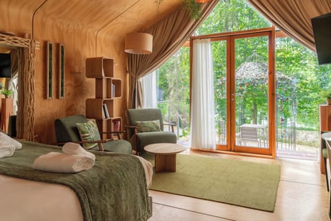 Lodge Wikkel | Hypo-allergenic bedding, minibar, individually decorated