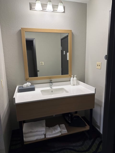 Free toiletries, hair dryer, towels