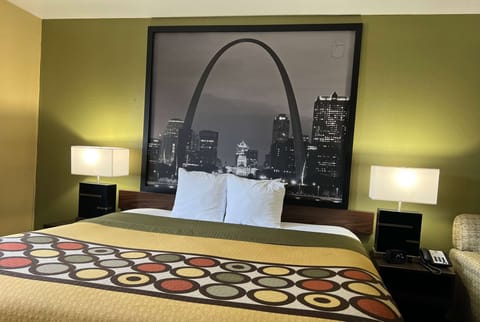 Suite, 1 King Bed, Non Smoking, Refrigerator | In-room safe, desk, blackout drapes, iron/ironing board