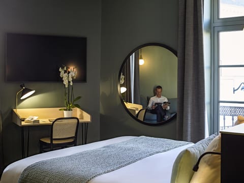 Standard Room, 1 Double Bed | Premium bedding, pillowtop beds, in-room safe, desk