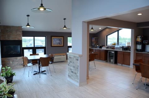 Free daily on-the-go breakfast