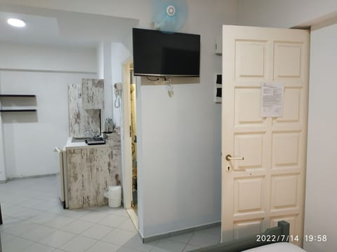 Studio, 1 Bedroom, Patio | Room amenity