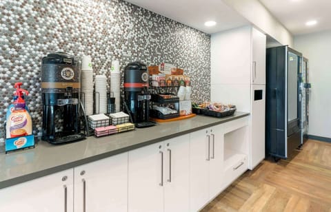 Free daily on-the-go breakfast