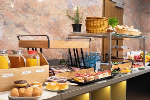 Daily continental breakfast for a fee