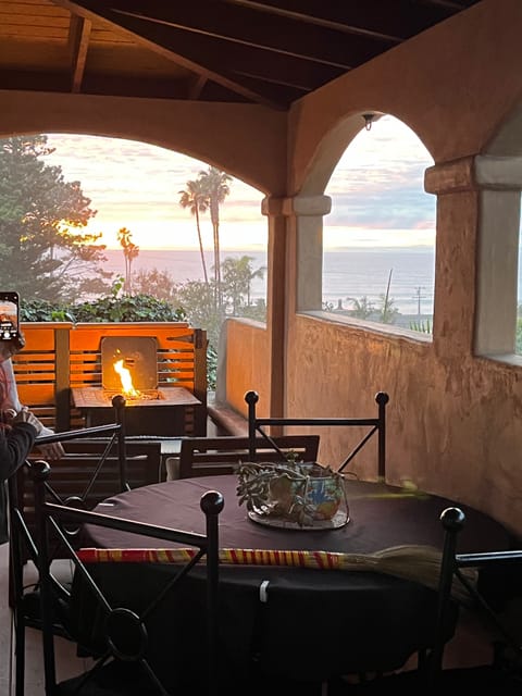 Premier Room, 1 King Bed, Hot Tub, Ocean View | Terrace/patio