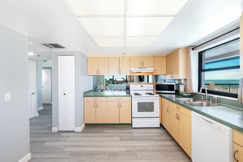 Large Balcony 2 bedroom (AS-C) | Private kitchen | Full-size fridge, microwave, oven, stovetop