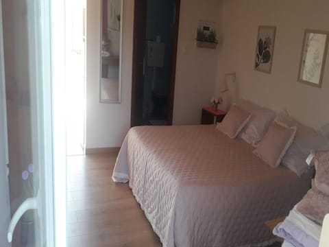 Studio (Studio Apartment with Terrace) | 1 bedroom