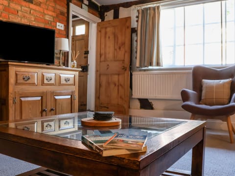 Cottage | Living room | DVD player