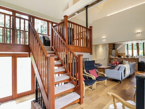 Cottage | Living area