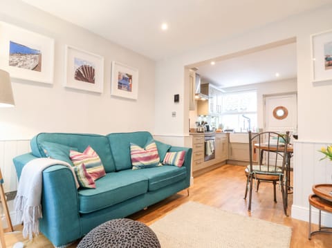 Cottage | Front of property