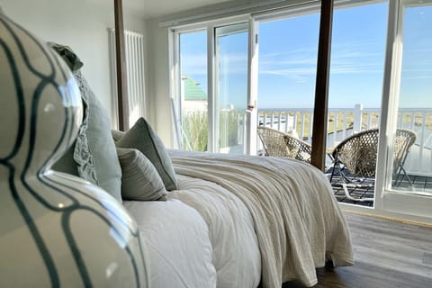 4 bedrooms, individually decorated, individually furnished, free WiFi