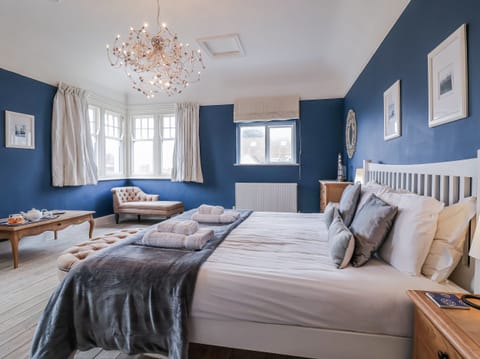 Cottage | 5 bedrooms, individually decorated, individually furnished, free WiFi