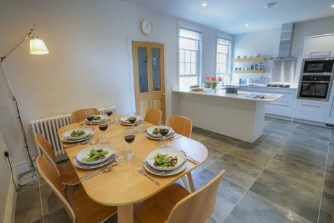 Fridge, dishwasher, cookware/dishes/utensils