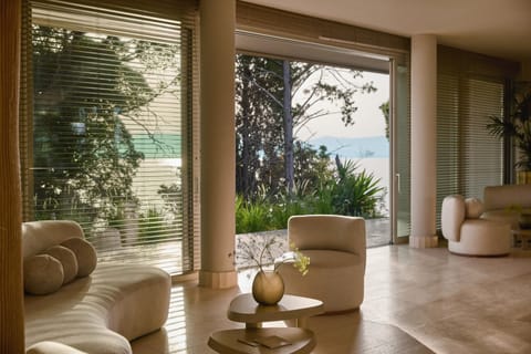 Sauna, hot tub, body treatments, hot stone massages