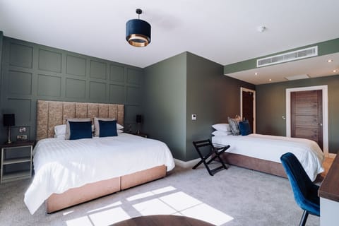 Executive Triple Room, Accessible, Ensuite | 1 bedroom