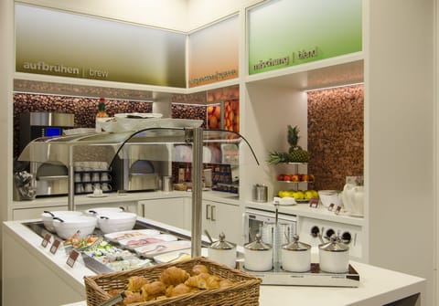 Free continental breakfast