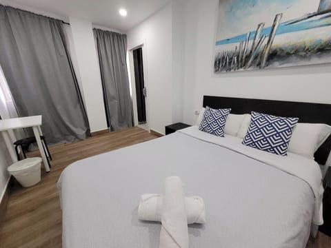 Superior Double Room, 1 Double Bed, Non Smoking | Down comforters, free WiFi