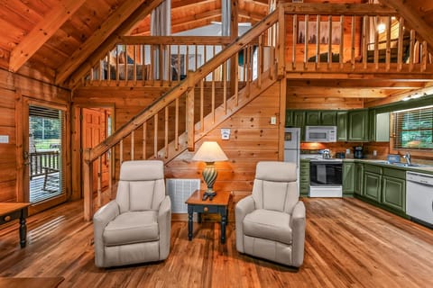 Cabin, 2 Bedrooms | Interior