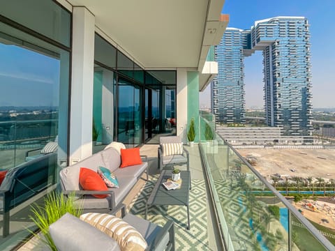 Deluxe Apartment | Balcony
