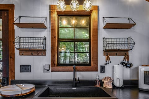 Cabin, 1 Bedroom | Interior