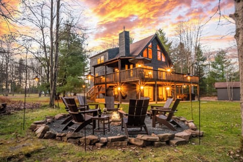 House (4 Bedrooms) | Exterior