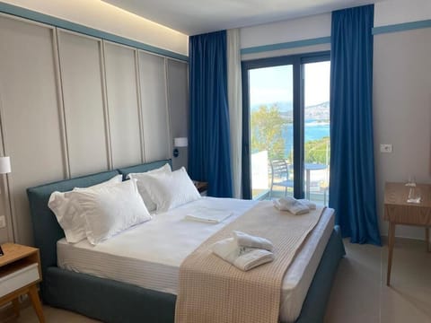 Deluxe Double or Twin Room, Partial Sea View | Desk, laptop workspace, soundproofing, free WiFi