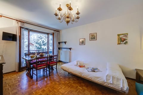 Standard Studio, Mountain View (Il Nido di Elda (few steps from) | Free WiFi, bed sheets
