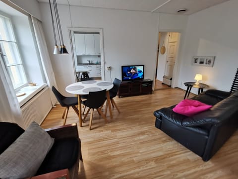 Studio | Living room