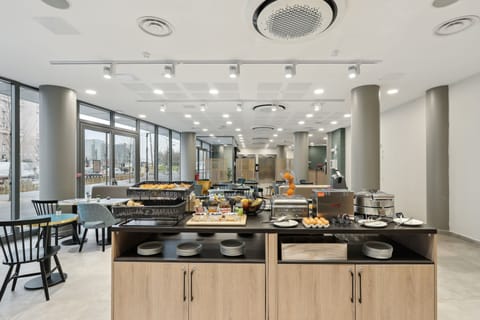 Daily buffet breakfast (EUR 14 per person)