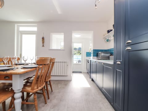 Fridge, dishwasher, electric kettle, toaster