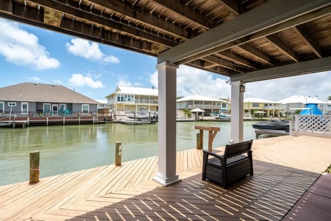 House (5 Bedrooms) | Property amenity