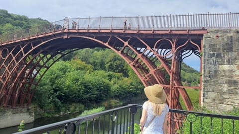 House, Ensuite | Exterior