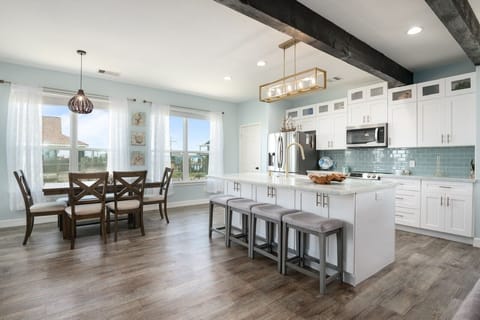House, 3 Bedrooms | Private kitchen | Coffee/tea maker, fridge, oven, toaster