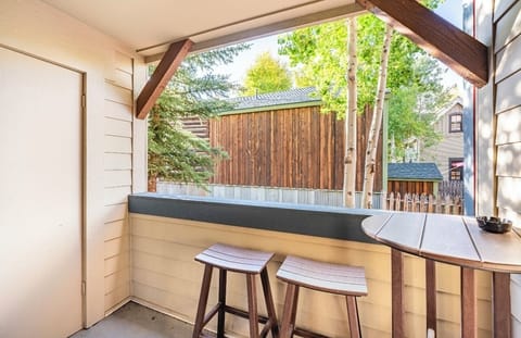 Condo, Multiple Beds, Pool Access, City View | Property grounds