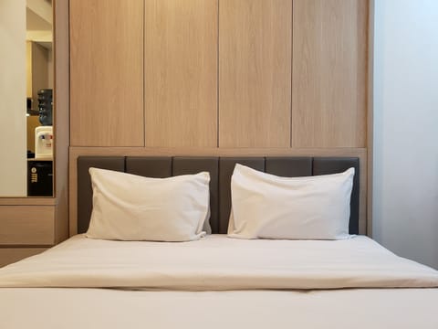 Studio, 2 Bedrooms | Free WiFi, bed sheets