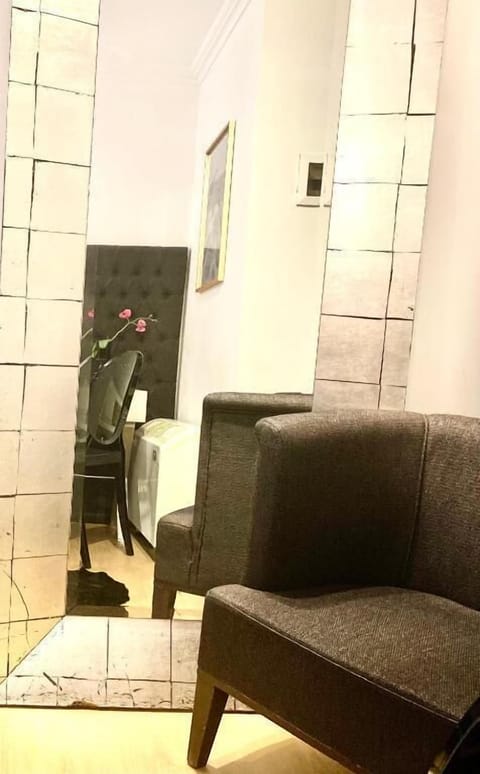 Standard Room | In-room safe, individually decorated, individually furnished