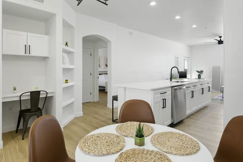 Fridge, microwave, oven, coffee/tea maker