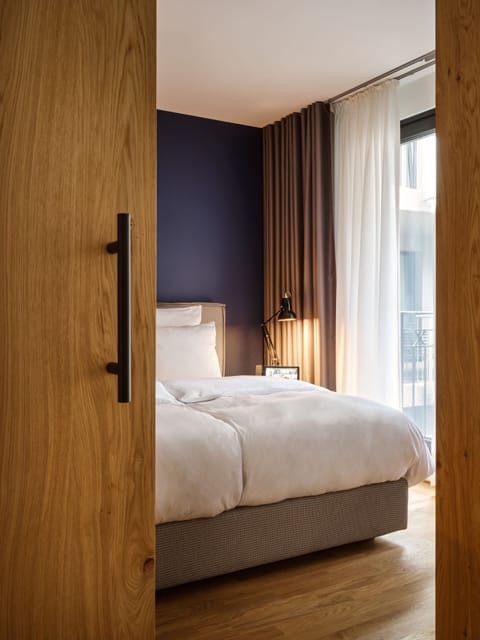 Two Bedroom Apartment | Free WiFi, bed sheets