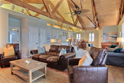 House (4 Bedrooms) | Property amenity
