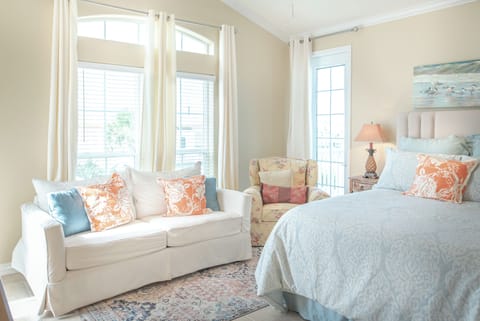 House (3 Bedrooms) | Property amenity
