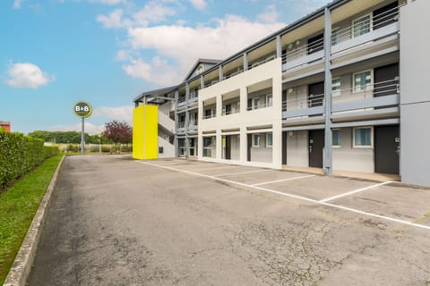 Free self parking